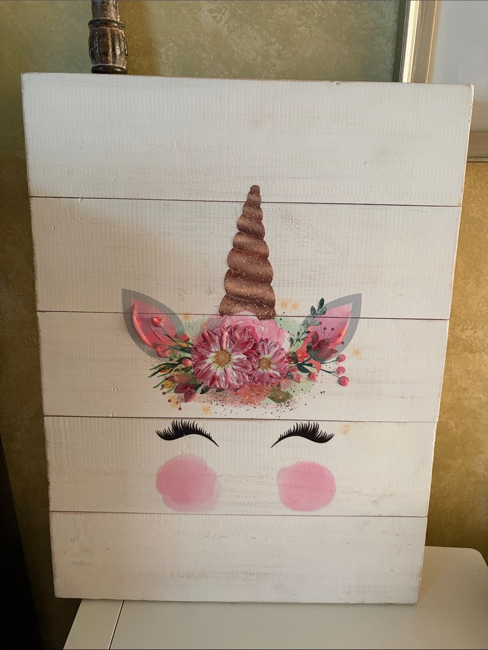 Hobby Lobby Pink Floral Unicorn Wooden Wall Decor with Gold Horn 16 x 13 in
